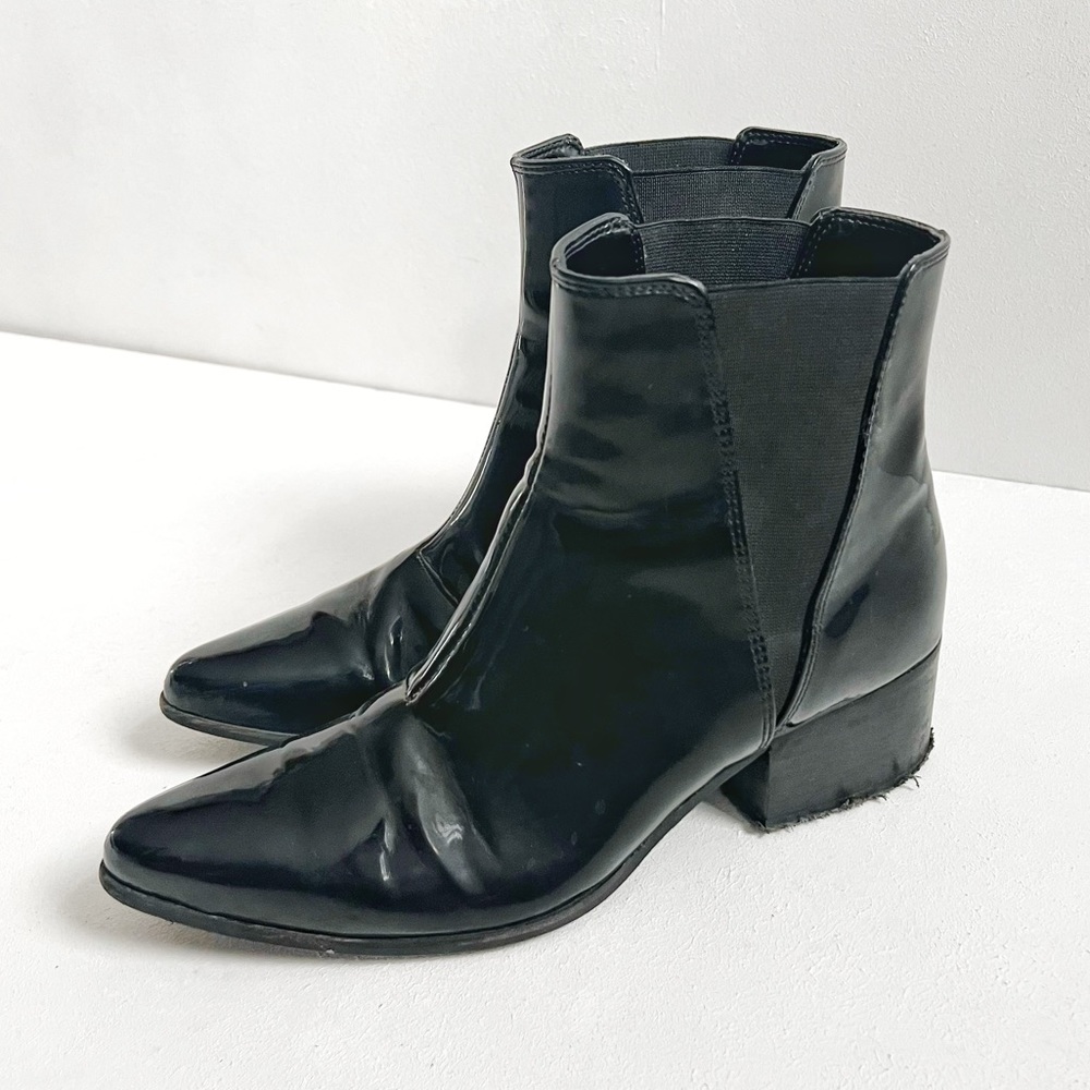 Urban Outfitters | Glossy Booties